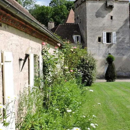 Maison De Charme A La Campagne Avec Jardin Privatif, Confort Moderne Et Accueil Chevaux - Fr-1-489-64 Holiday home