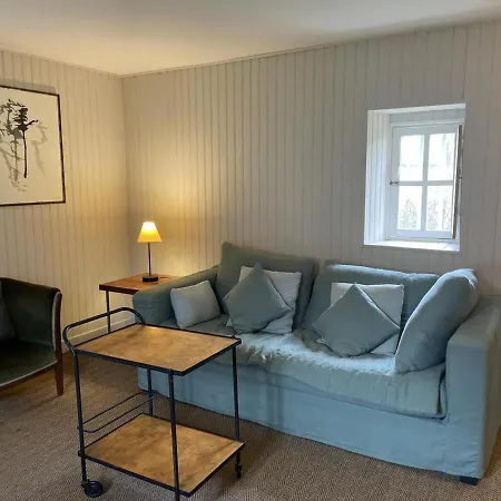 Charmante Avec Jardin Au Chateau De Vesset - Fr-1-489-64 Дом отдыха Treteau