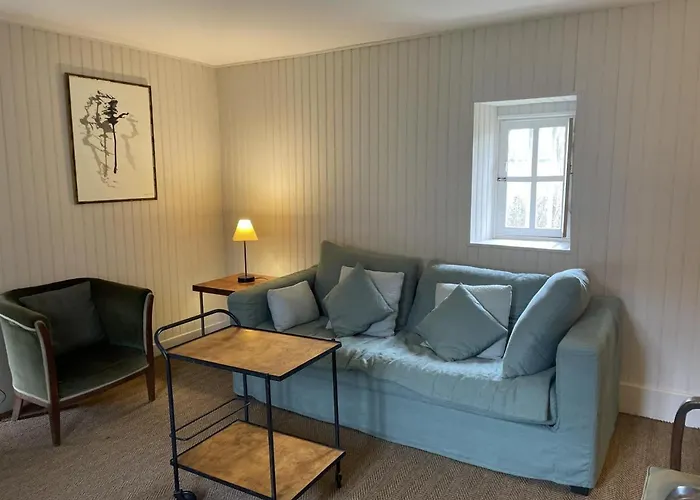 Charmante Avec Jardin Au Chateau De Vesset - Fr-1-489-64 Дом отдыха Treteau